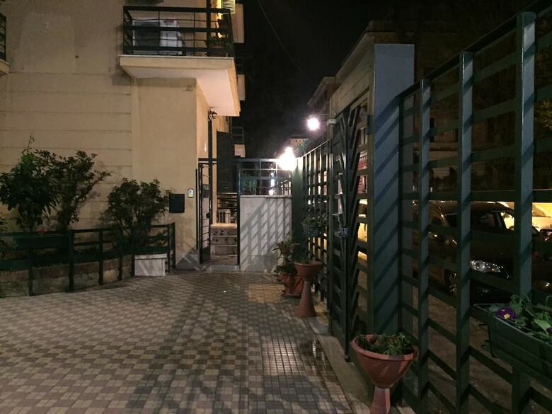Hotel Flower Guesthouse