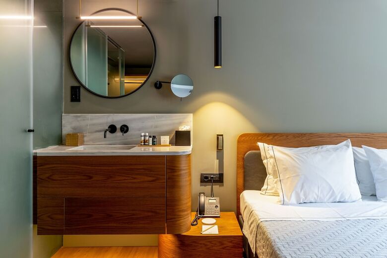 Hotel Bob W Eolou