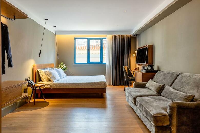 Hotel Bob W Eolou