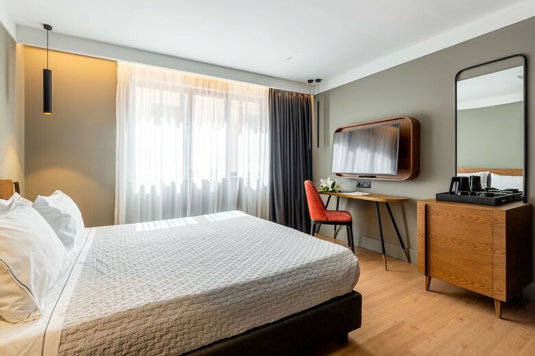 Hotel Bob W Eolou