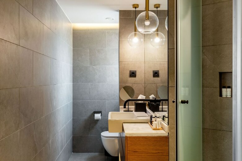 Hotel Bob W Eolou