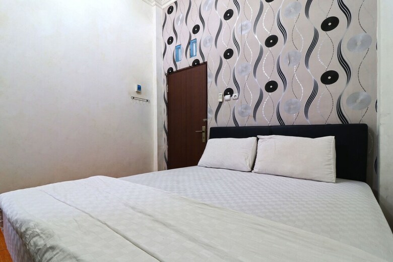 Hotel Semata Wayang Syariah Homestay