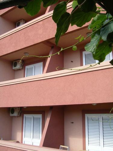 D&r Boreta Apartments