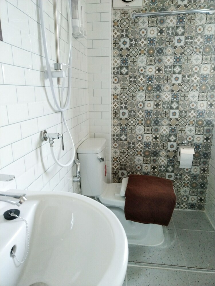 Hostal Wee Hostel