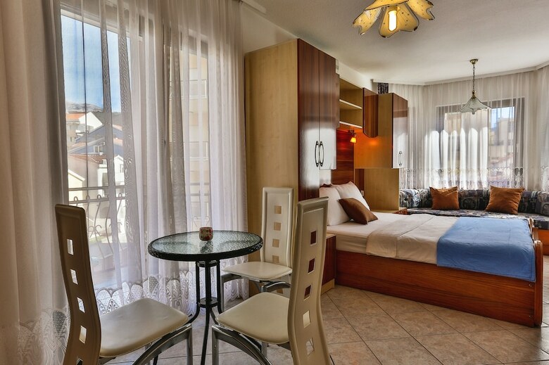 Hotel Villa Dvor Kornic