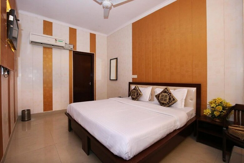 Hotel Grand Way