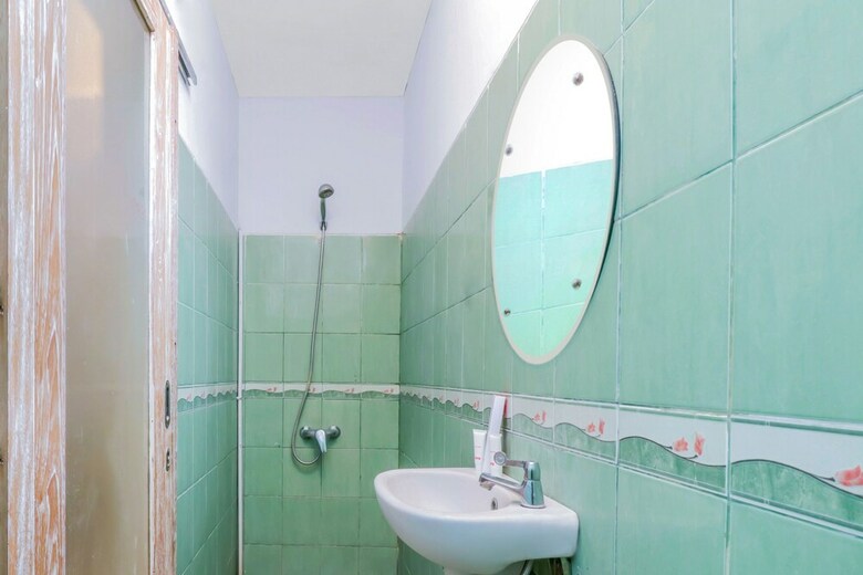 Hotel Oyo 1610 Chendana Homestay