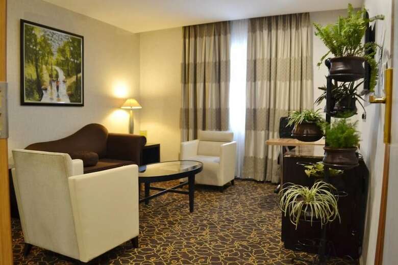Best Premier Hotel