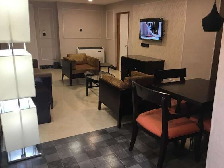 Best Premier Hotel