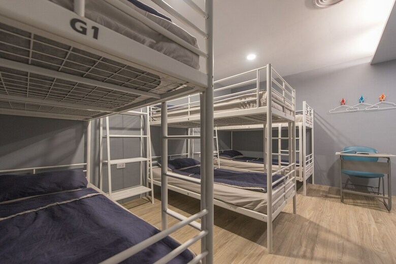 Bed & Breakfast Zone17 Diving Station