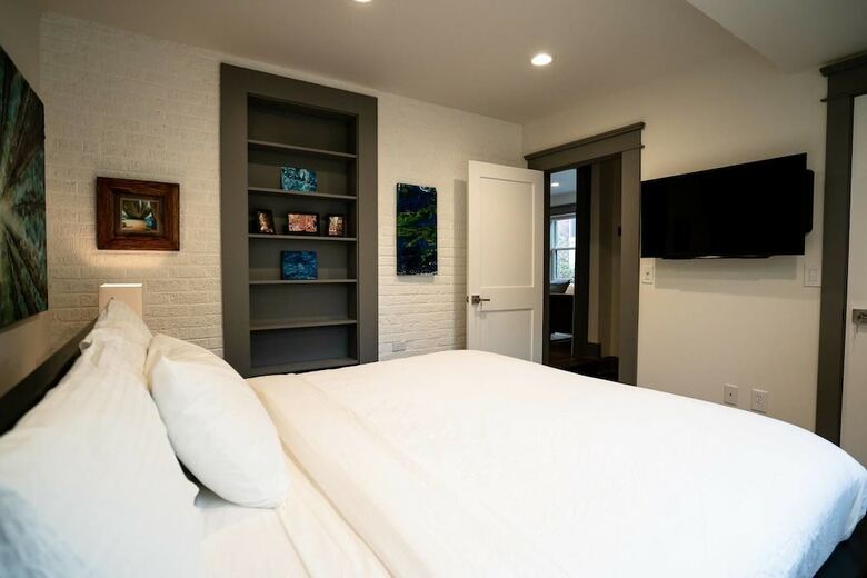 The Wash Park West Residence Sleeps 8