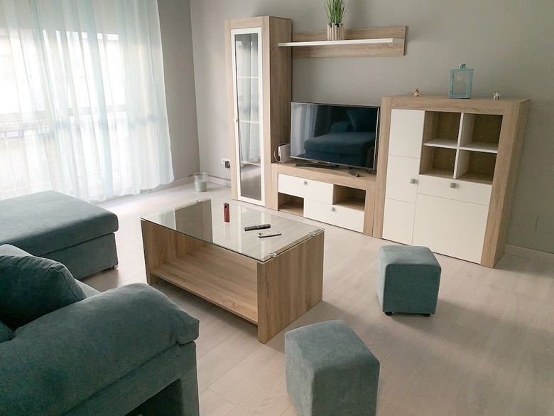 Modern Luxury Apartment Near City Center