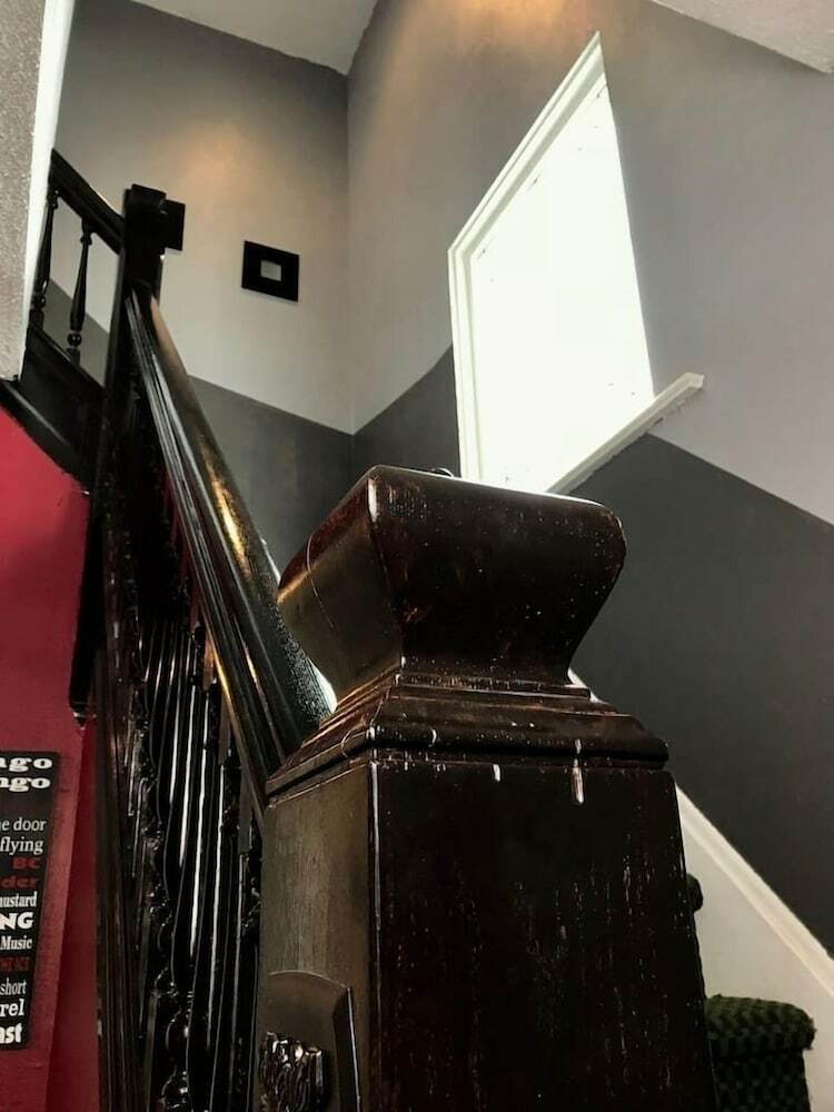 Cannabis Castle Historic Home In Baker District