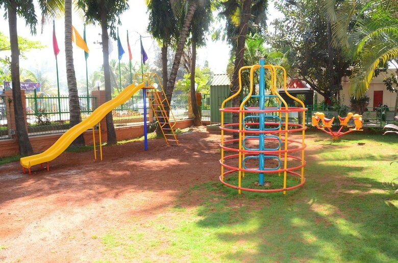 Hotel Ravi Kiran