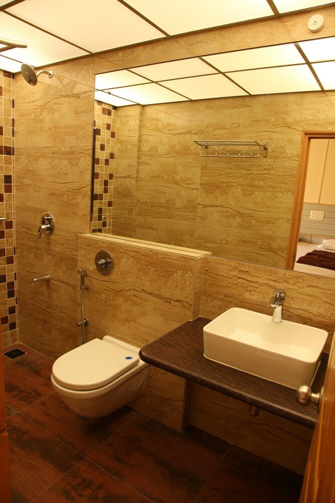 Hotel Ravi Kiran
