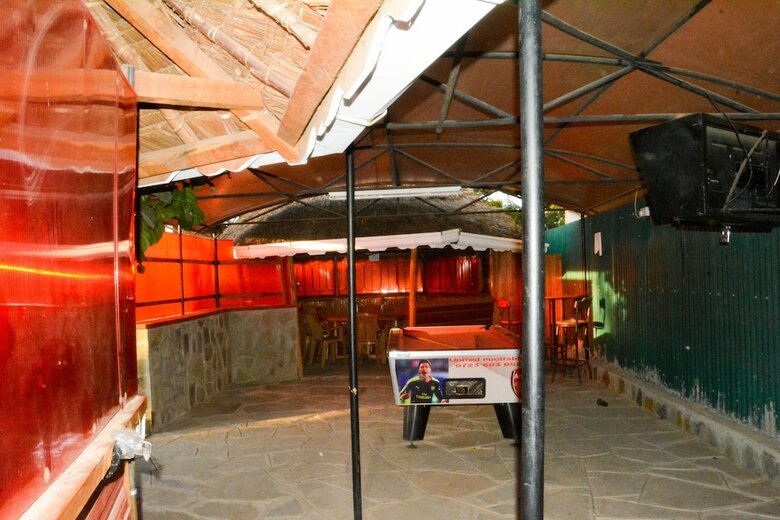 Hotel Pine Breeze Getaway Lukenya
