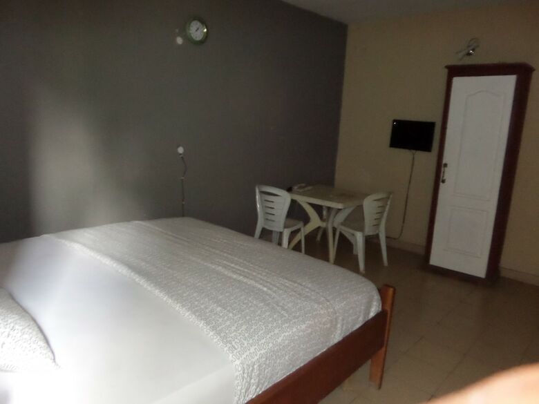 De New Landmark Hotel