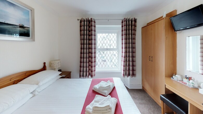 Hotel Tudor Guest House