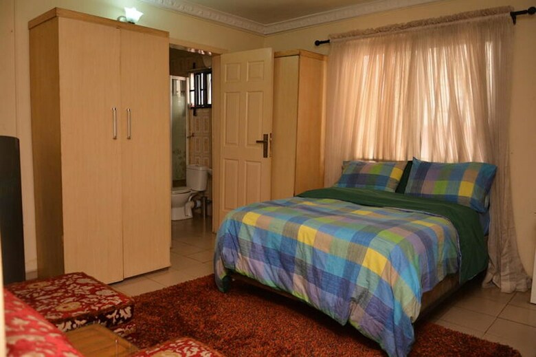 Apartamentos Flat A And B By Aishar Court