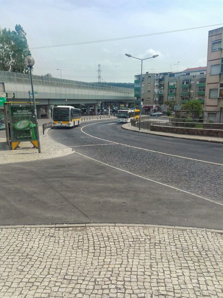 Apartamentos Odivelas Metro Hospedagem