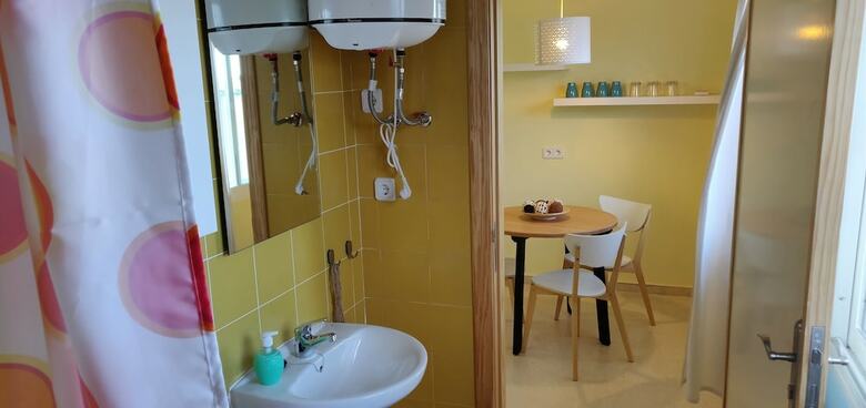 Hostal Residencia Las Claras Del Mar Menor - Hostel