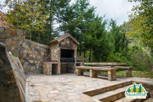 Hotel Bosques De Monterreal