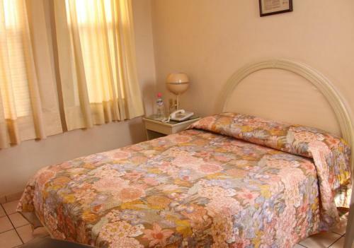 Hotel Plaza Tarasca