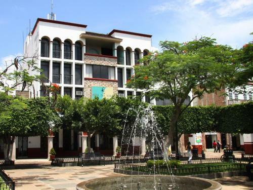 Hotel Plaza Tarasca