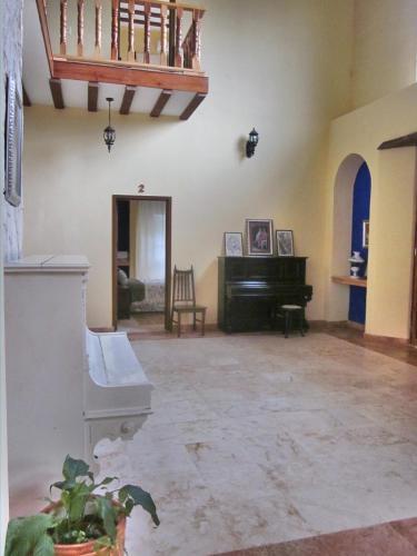 Hostal Casa De Los Pianos