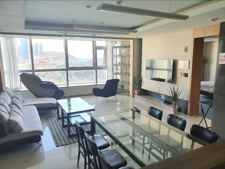 Apartamentos Aratrium Hotel