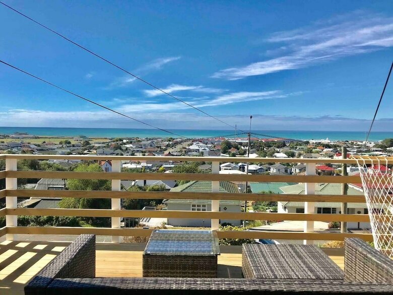 180 Degrees Sea View House