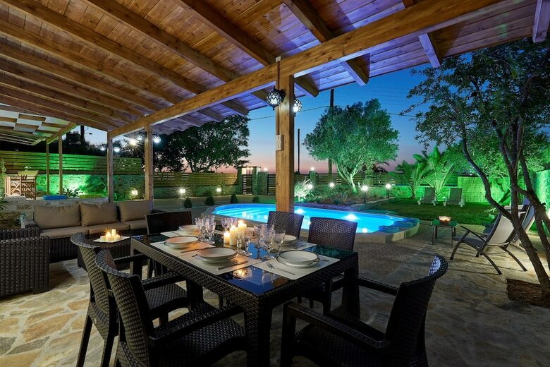 Apartamentos Feronia Villas