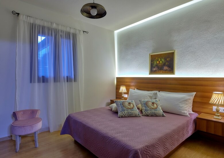 Apartamentos Feronia Villas