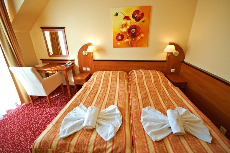 Hotel Rezydent Resort