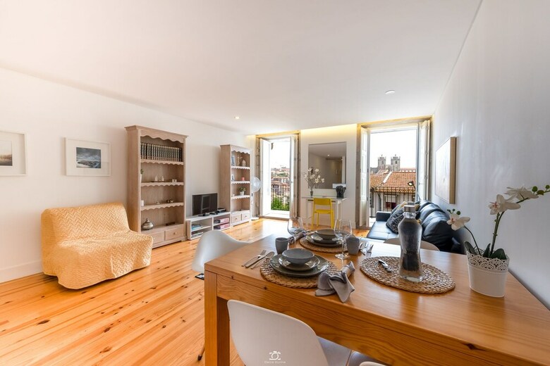 Apartamentos Merc Porto Vitoria
