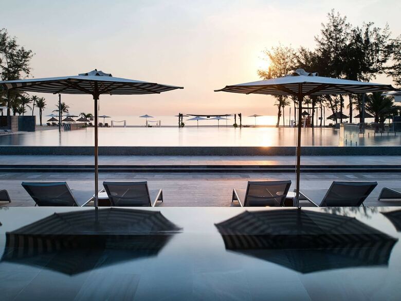 Hotel Pullman Danang Beach Resort