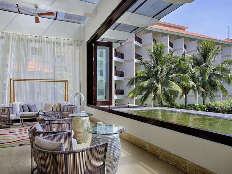 Hotel Pullman Danang Beach Resort