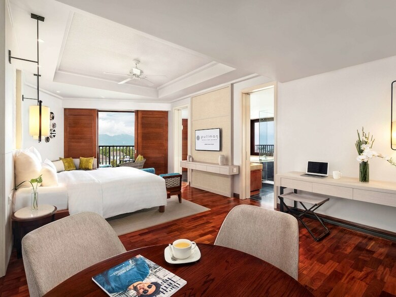 Hotel Pullman Danang Beach Resort