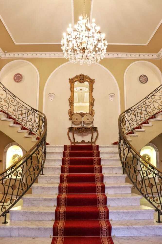Meryem's Hotel
