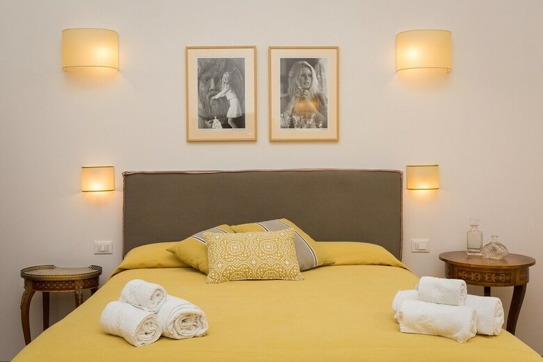 Prestigious Apartment Via Barberini