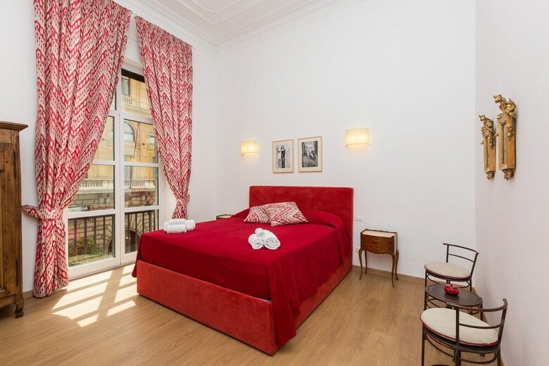 Prestigious Apartment Via Barberini