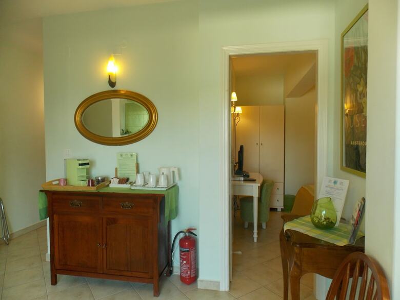 Myrties Boutique Apartments