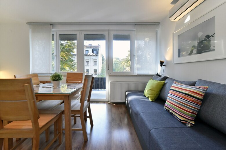 Vla Vla Apartments