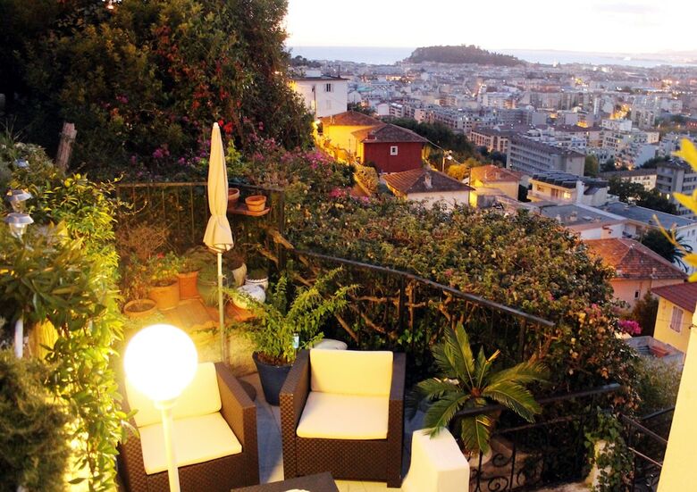 Le Panoramic Boutique Hotel