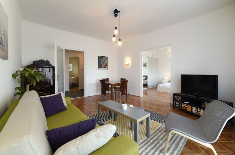 Sunny Apartment