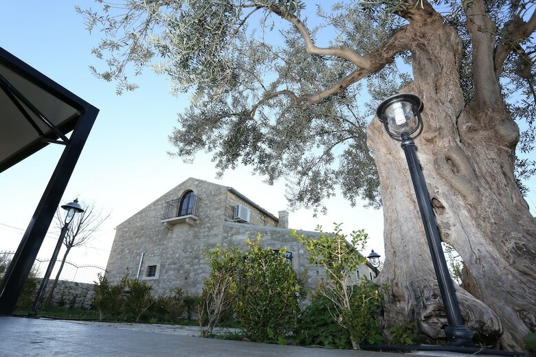 Agroturismo Serravalle Relais & Country Villa