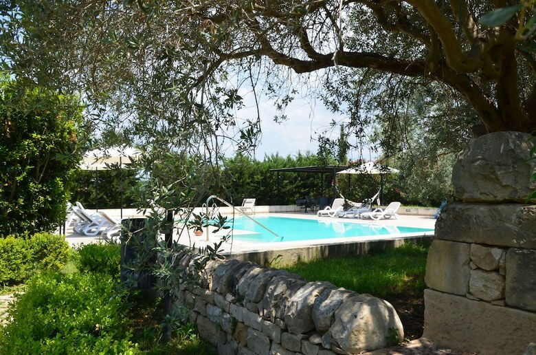 Agroturismo Serravalle Relais & Country Villa