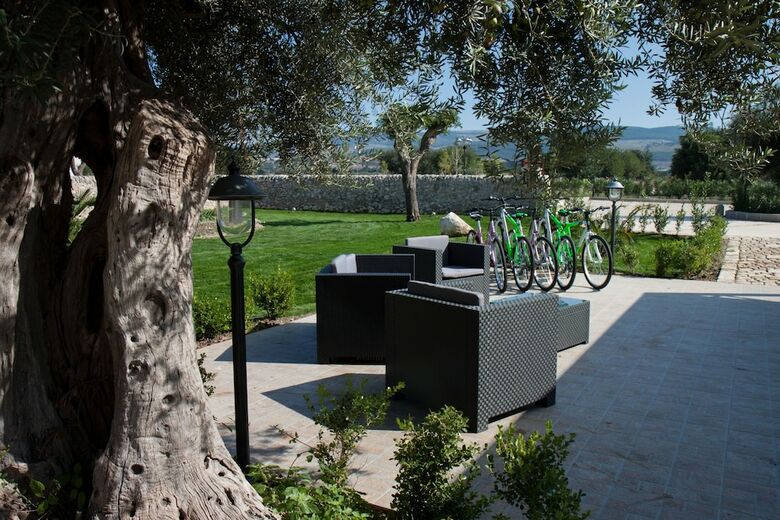 Agroturismo Serravalle Relais & Country Villa