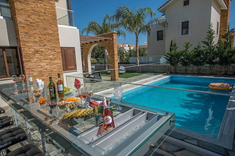 Ionion Holiday Sea View Villa