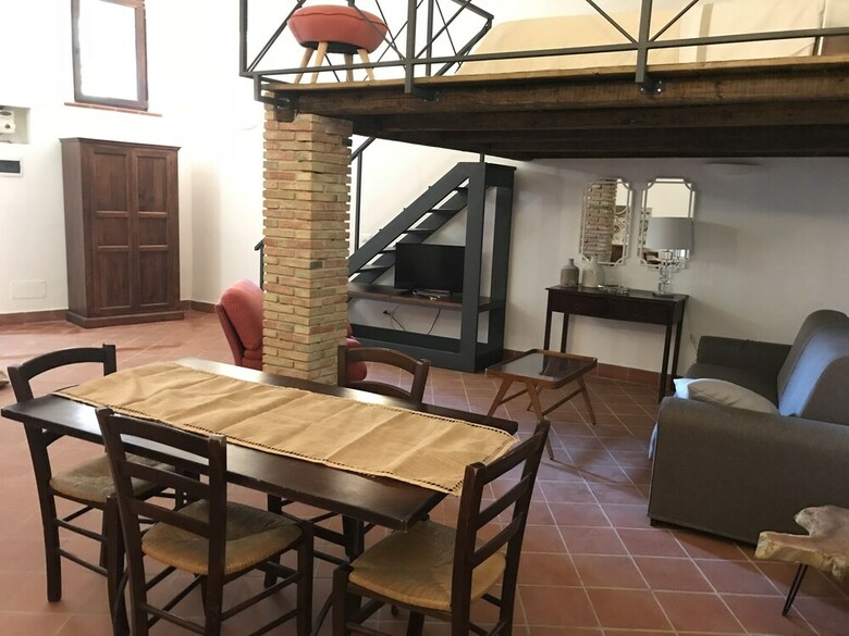 Apollo Studio Apartment